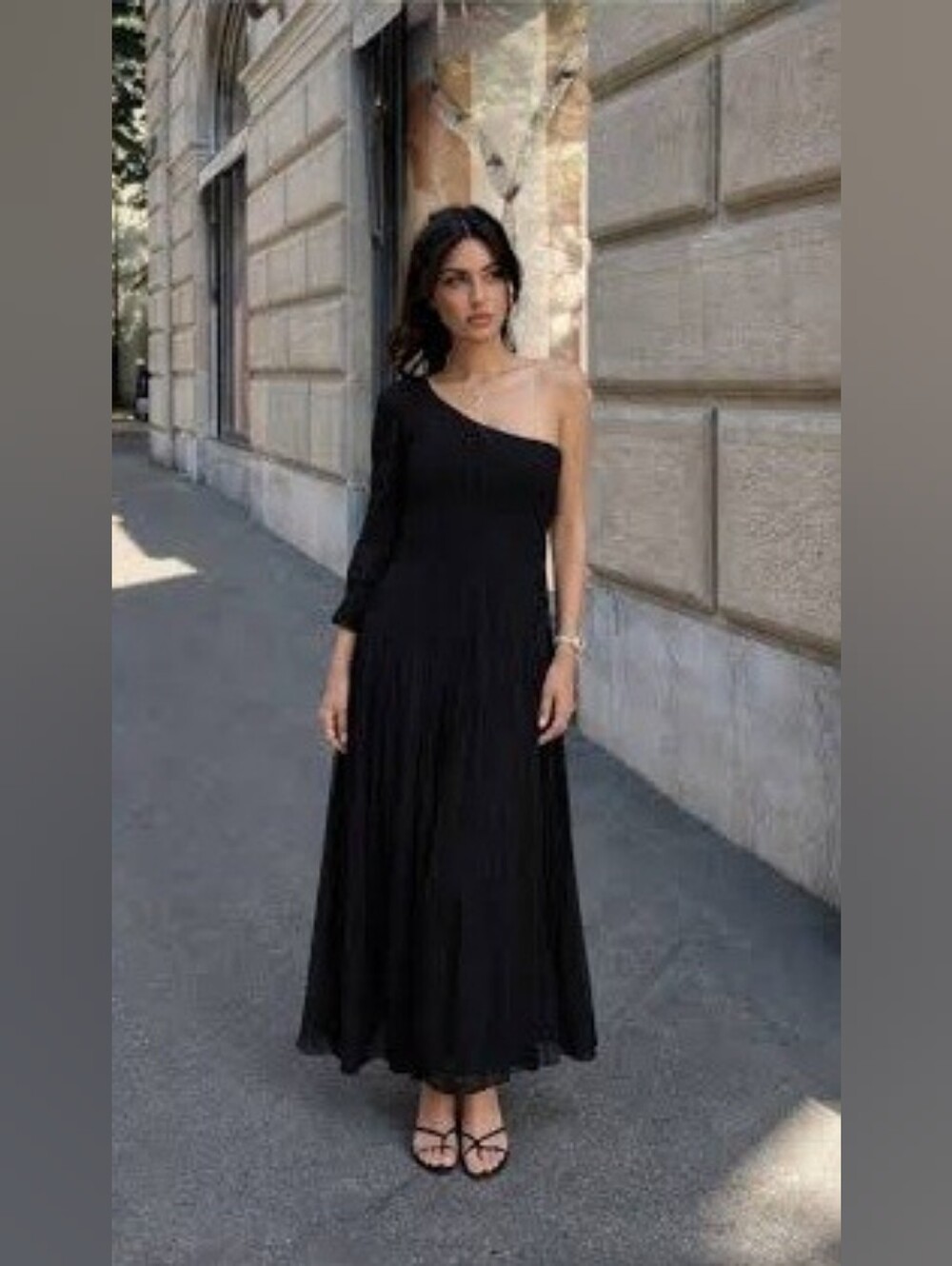 NWT Zara Size M-L Black One-Shoulder Long Sleeve Pleated Maxi Dress